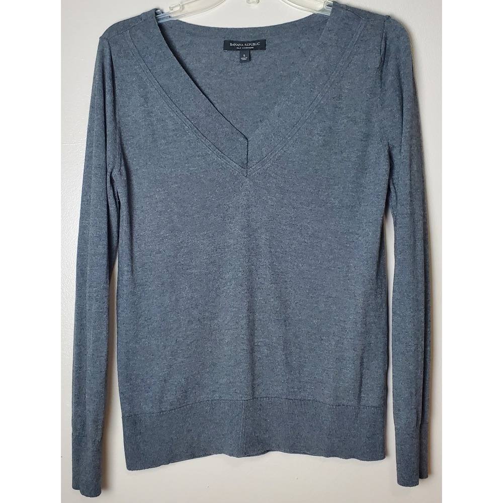 Banana Republic Silk Cashmere V Neck‎ Sweater Lightweight Small Gray Minimalist